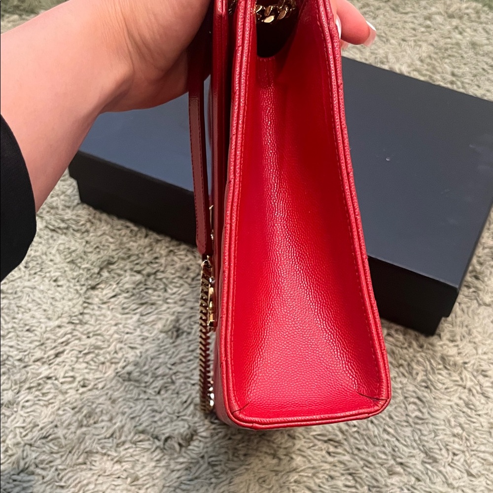 Saint Laurent Red Chevron Shoulder Bag - Picture 2 of 11